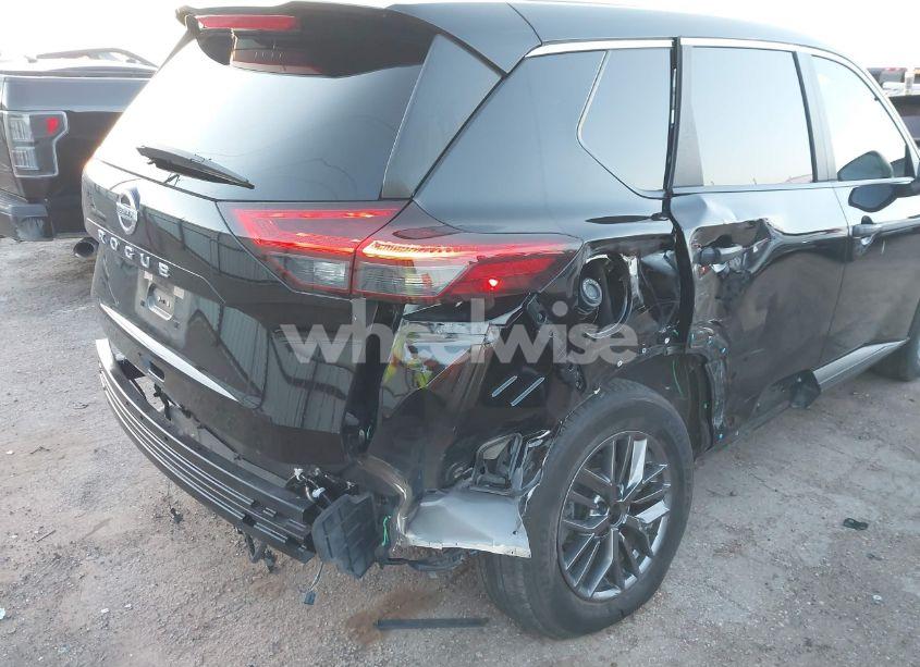 Photo 6 of 2021 Nissan Rogue S FWD (VIN JN8AT3AA9MW004155)