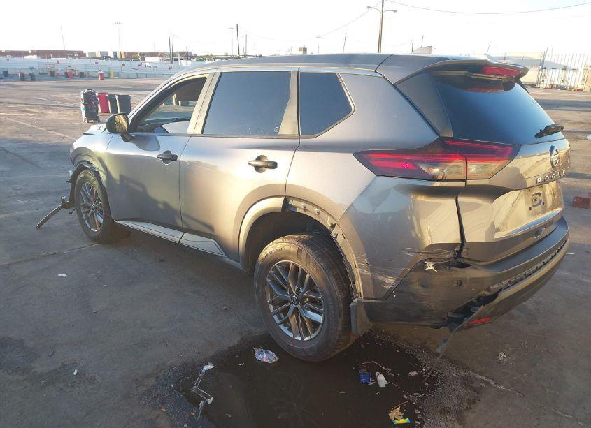Photo 3 of 2021 Nissan Rogue S FWD (VIN JN8AT3AA9MW013681)