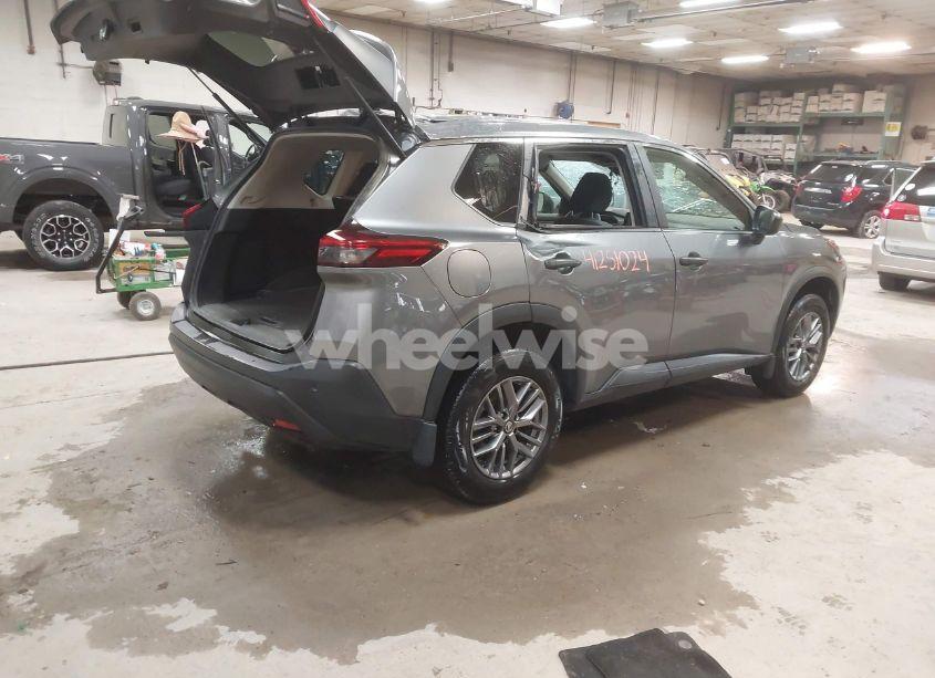 Photo 4 of 2021 Nissan Rogue S INTELLIGENT AWD (VIN JN8AT3AB2MW203704)