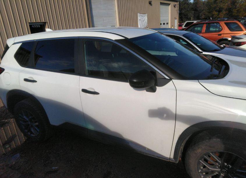 Photo 12 of 2021 Nissan Rogue S INTELLIGENT AWD (VIN JN8AT3AB3MW224870)