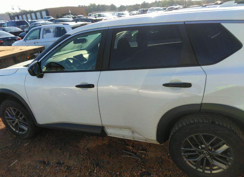 Photo 13 of 2021 Nissan Rogue S INTELLIGENT AWD (VIN JN8AT3AB3MW224870)