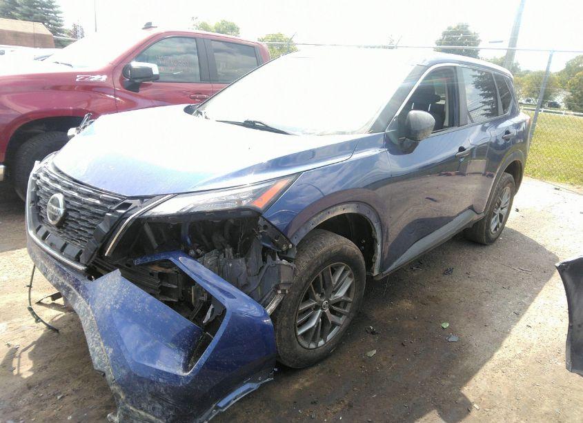 Photo 2 of 2021 Nissan Rogue S INTELLIGENT AWD (VIN JN8AT3AB5MW229066)