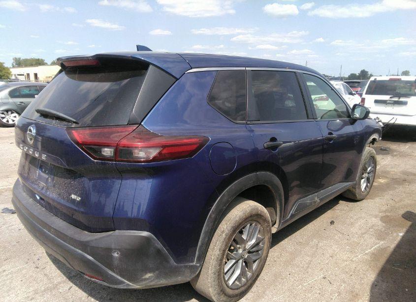 Photo 4 of 2021 Nissan Rogue S INTELLIGENT AWD (VIN JN8AT3AB5MW229066)