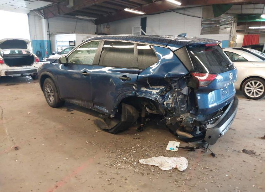 Photo 3 of 2021 Nissan Rogue S INTELLIGENT AWD (VIN JN8AT3AB8MW226940)