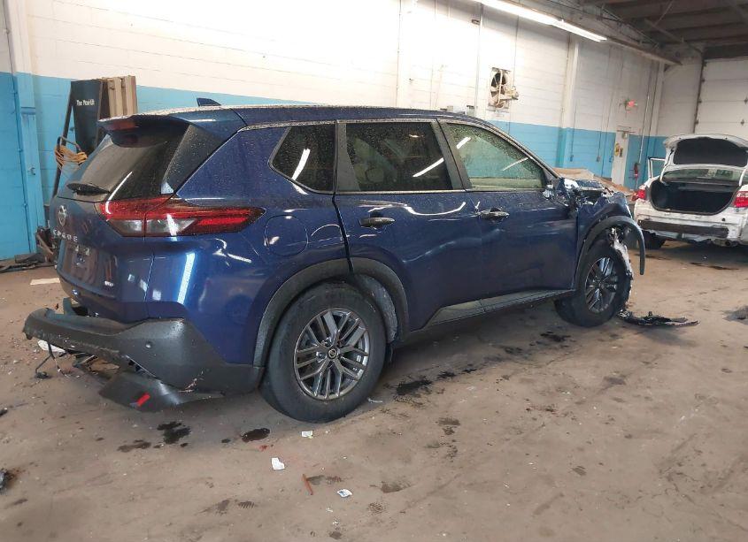 Photo 4 of 2021 Nissan Rogue S INTELLIGENT AWD (VIN JN8AT3AB8MW226940)