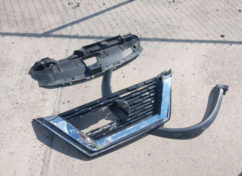 Photo 12 of 2021 Nissan Rogue SV FWD (VIN JN8AT3BA0MW001384)