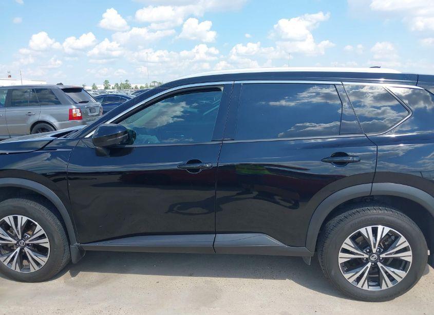 Photo 15 of 2021 Nissan Rogue SV FWD (VIN JN8AT3BA0MW001384)