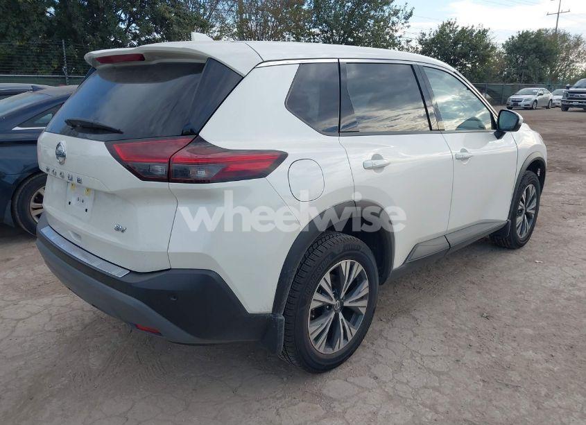 Photo 4 of 2021 Nissan Rogue SV FWD (VIN JN8AT3BA0MW008478)