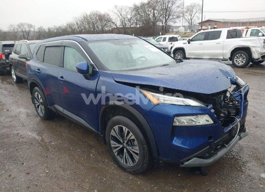 2021 Nissan Rogue SV FWD (VIN JN8AT3BA1MW008599) main photo