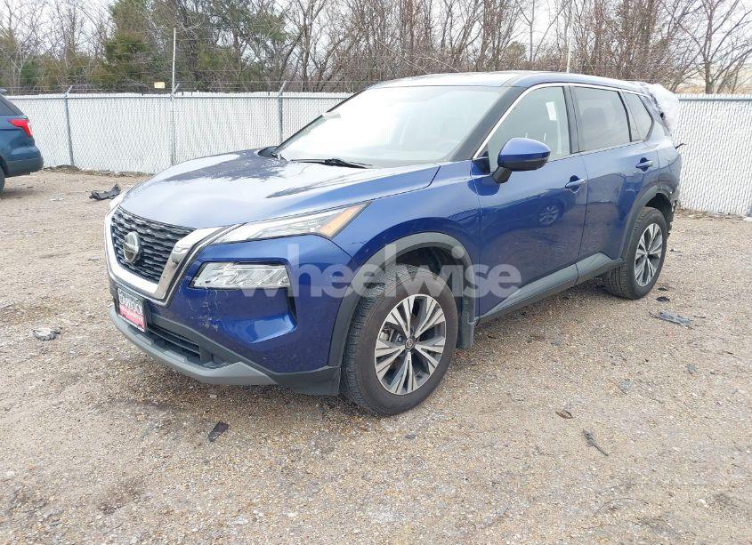 Photo 2 of 2021 Nissan Rogue SV FWD (VIN JN8AT3BA2MW006523)