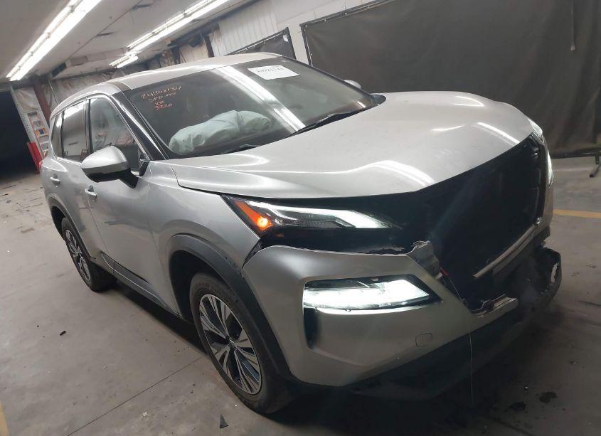 2021 Nissan Rogue SV FWD (VIN JN8AT3BA3MW023220) main photo