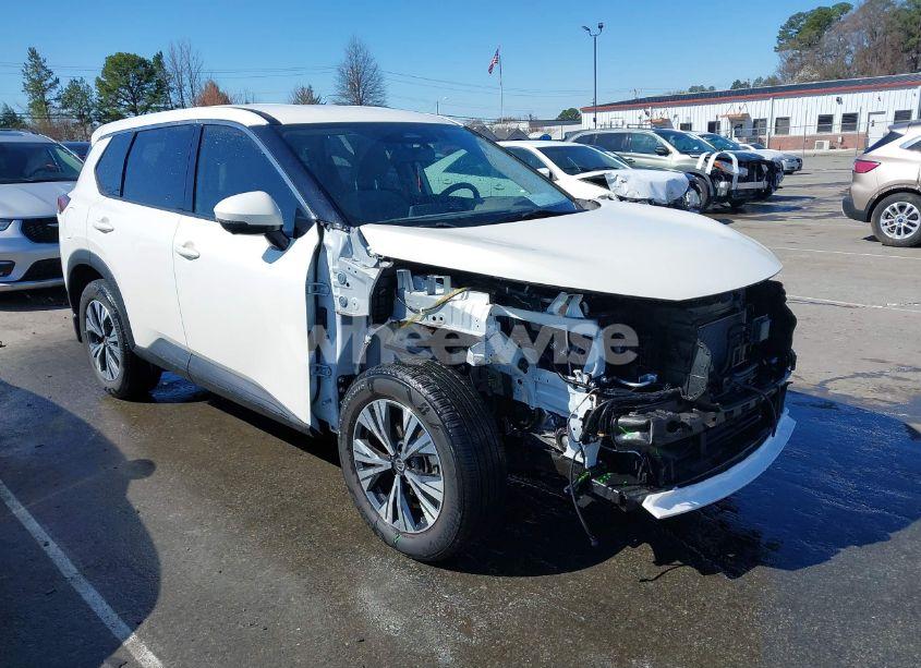 2021 Nissan Rogue SV FWD (VIN JN8AT3BA5MW015345) main photo