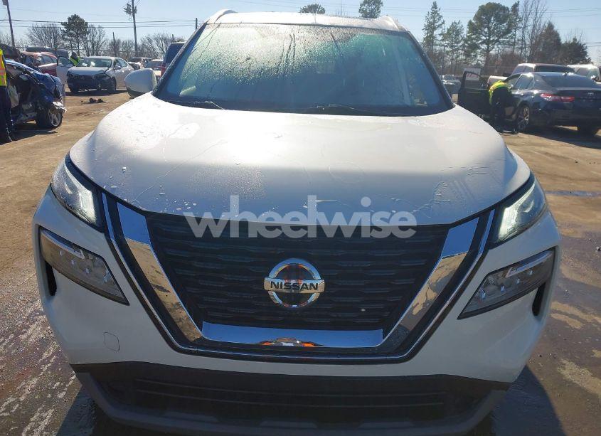 Photo 13 of 2021 Nissan Rogue SV FWD (VIN JN8AT3BA5MW018438)