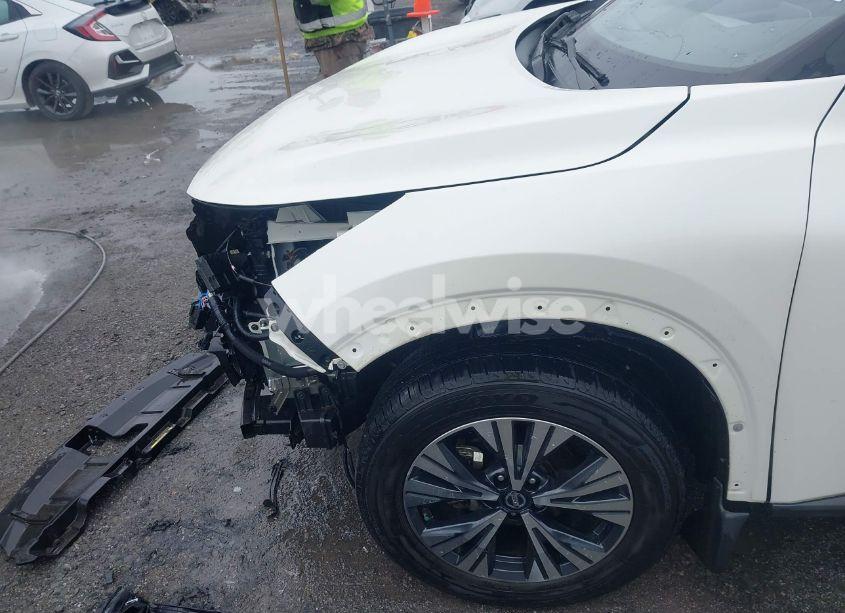 Photo 18 of 2021 Nissan Rogue SV FWD (VIN JN8AT3BA6MW012146)