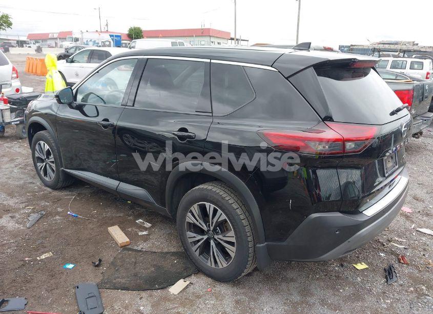 Photo 3 of 2021 Nissan Rogue SV FWD (VIN JN8AT3BA7MW006372)