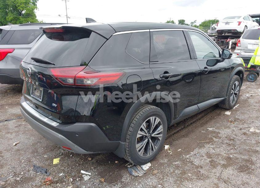 Photo 4 of 2021 Nissan Rogue SV FWD (VIN JN8AT3BA7MW006372)