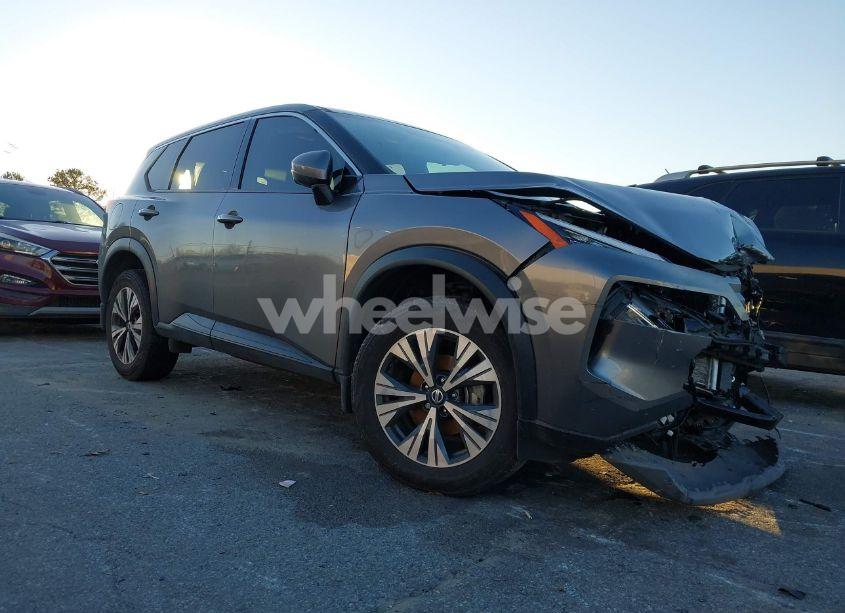 2021 Nissan Rogue SV FWD (VIN JN8AT3BA7MW023110) main photo