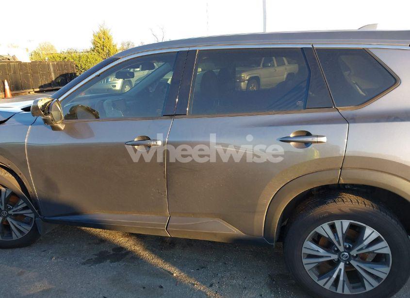 Photo 14 of 2021 Nissan Rogue SV FWD (VIN JN8AT3BA7MW023110)