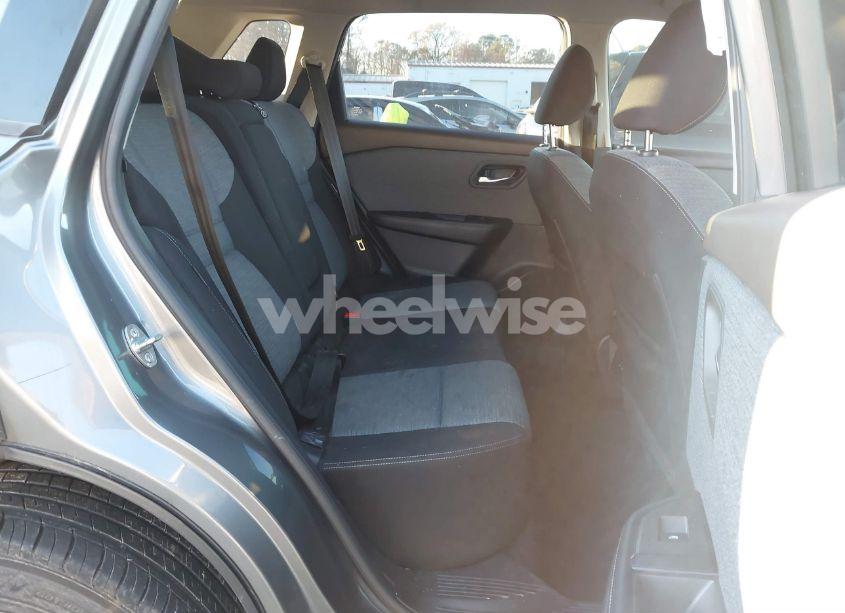 Photo 8 of 2021 Nissan Rogue SV FWD (VIN JN8AT3BA7MW023110)