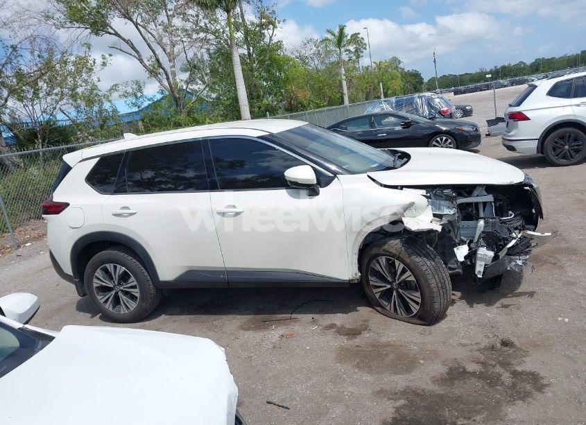Photo 13 of 2021 Nissan Rogue SV FWD (VIN JN8AT3BA8MW011015)