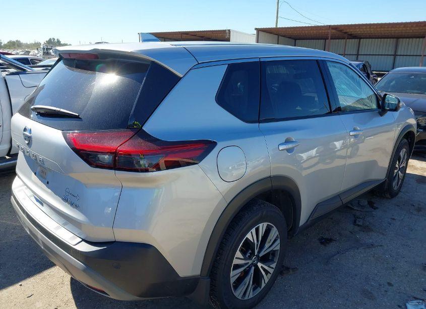Photo 4 of 2021 Nissan Rogue SV INTELLIGENT AWD (VIN JN8AT3BB0MW218152)