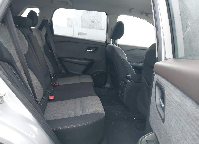 Photo 8 of 2021 Nissan Rogue SV INTELLIGENT AWD (VIN JN8AT3BB1MW223554)