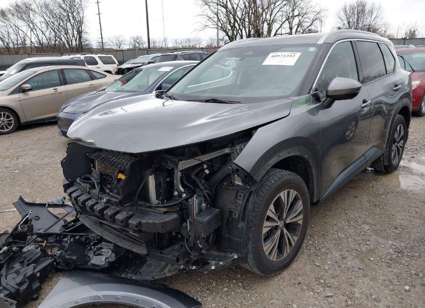 Photo 2 of 2021 Nissan Rogue SV INTELLIGENT AWD (VIN JN8AT3BB2MW205564)