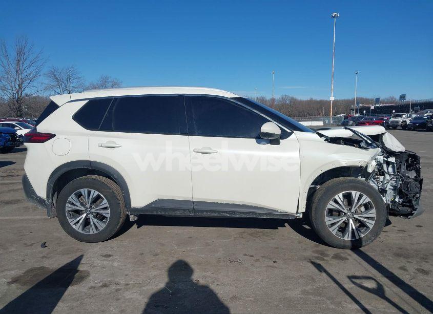 Photo 13 of 2021 Nissan Rogue SV INTELLIGENT AWD (VIN JN8AT3BB3MW213110)