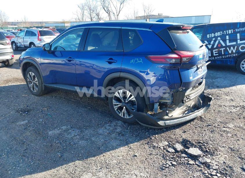 Photo 3 of 2021 Nissan Rogue SV INTELLIGENT AWD (VIN JN8AT3BB3MW213849)