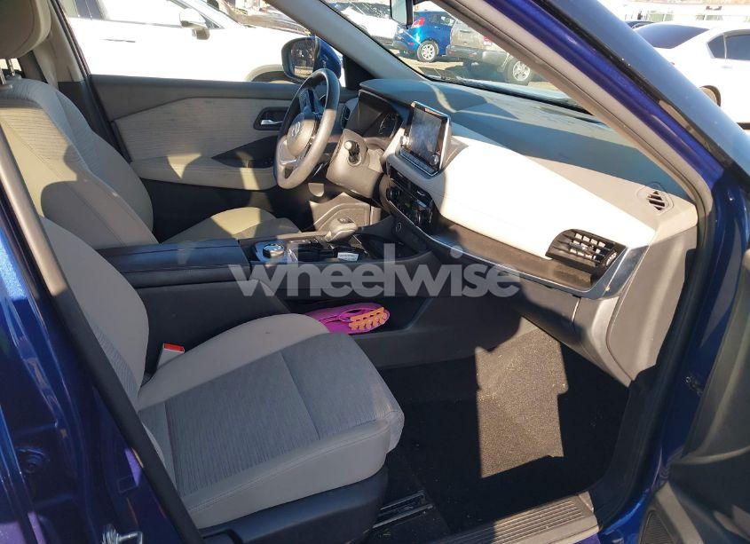Photo 5 of 2021 Nissan Rogue SV INTELLIGENT AWD (VIN JN8AT3BB3MW213849)