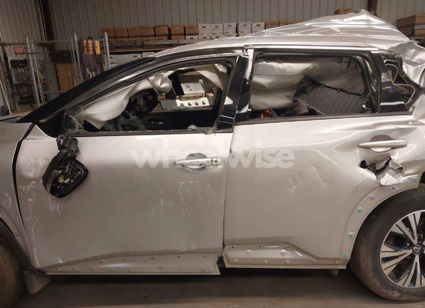Photo 14 of 2021 Nissan Rogue SV INTELLIGENT AWD (VIN JN8AT3BB4MW218171)
