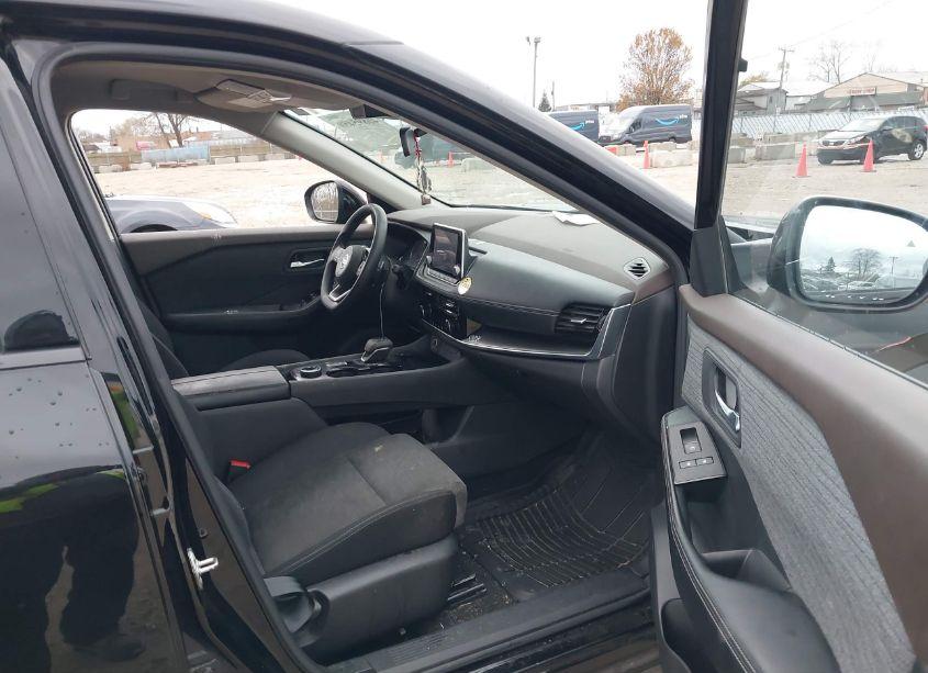 Photo 5 of 2021 Nissan Rogue SV INTELLIGENT AWD (VIN JN8AT3BB5MW215196)