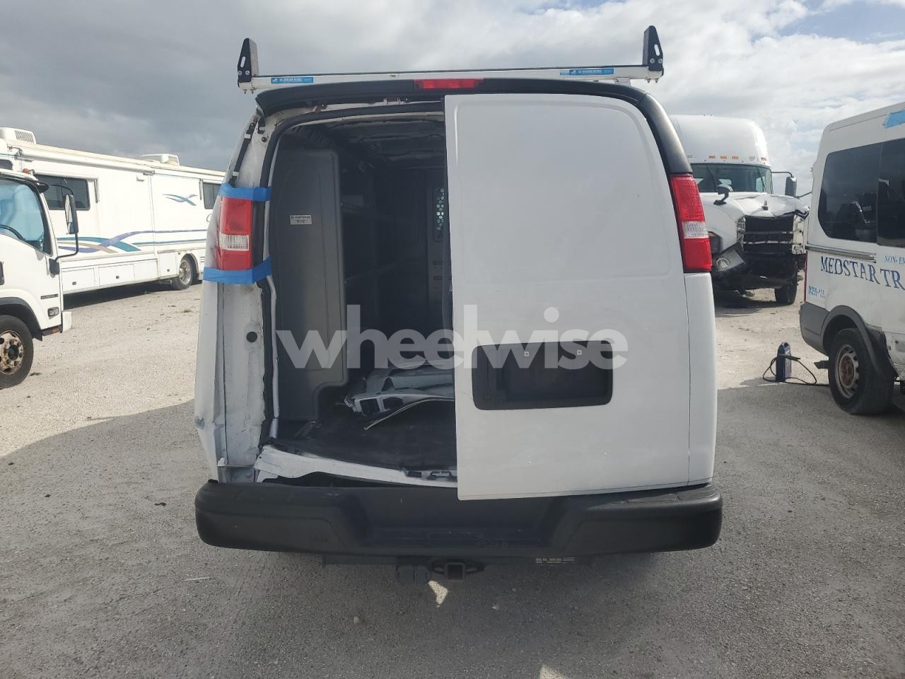 Photo 6 of 2023 CHEVROLET EXPRESS G2500 (VIN JN8AT3BB8MW223051)