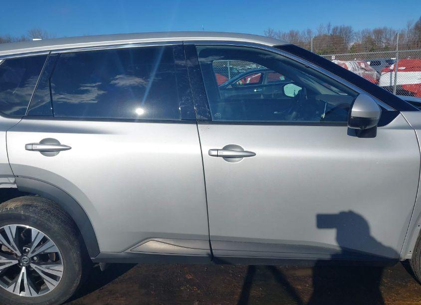 Photo 14 of 2021 Nissan Rogue SV INTELLIGENT AWD (VIN JN8AT3BB8MW226533)