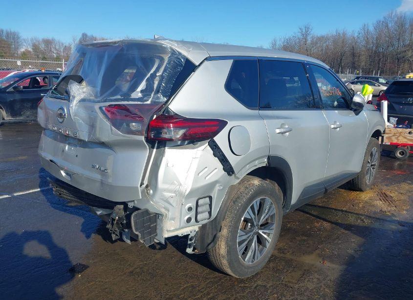 Photo 4 of 2021 Nissan Rogue SV INTELLIGENT AWD (VIN JN8AT3BB8MW226533)