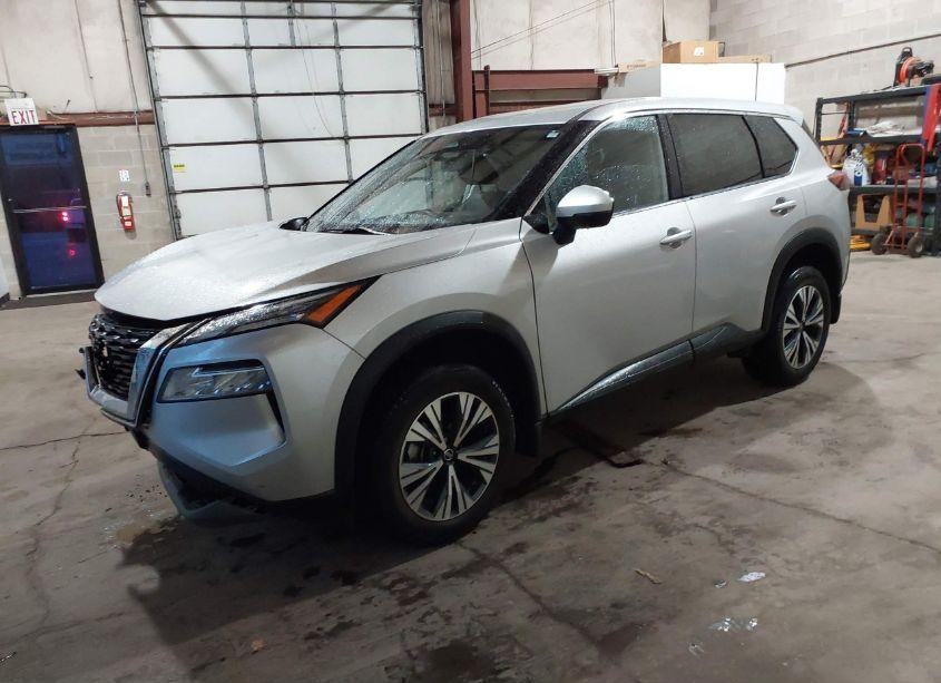 Photo 2 of 2021 Nissan Rogue SV INTELLIGENT AWD (VIN JN8AT3BB9MW216237)