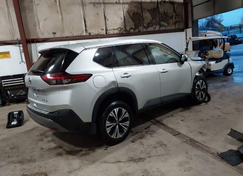 Photo 4 of 2021 Nissan Rogue SV INTELLIGENT AWD (VIN JN8AT3BB9MW216237)
