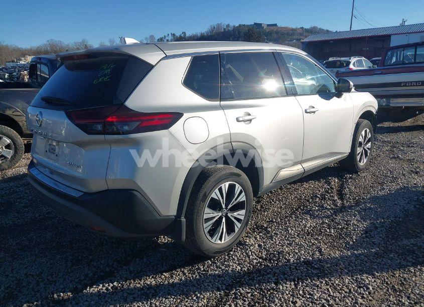 Photo 4 of 2021 Nissan Rogue SV INTELLIGENT AWD (VIN JN8AT3BB9MW220143)