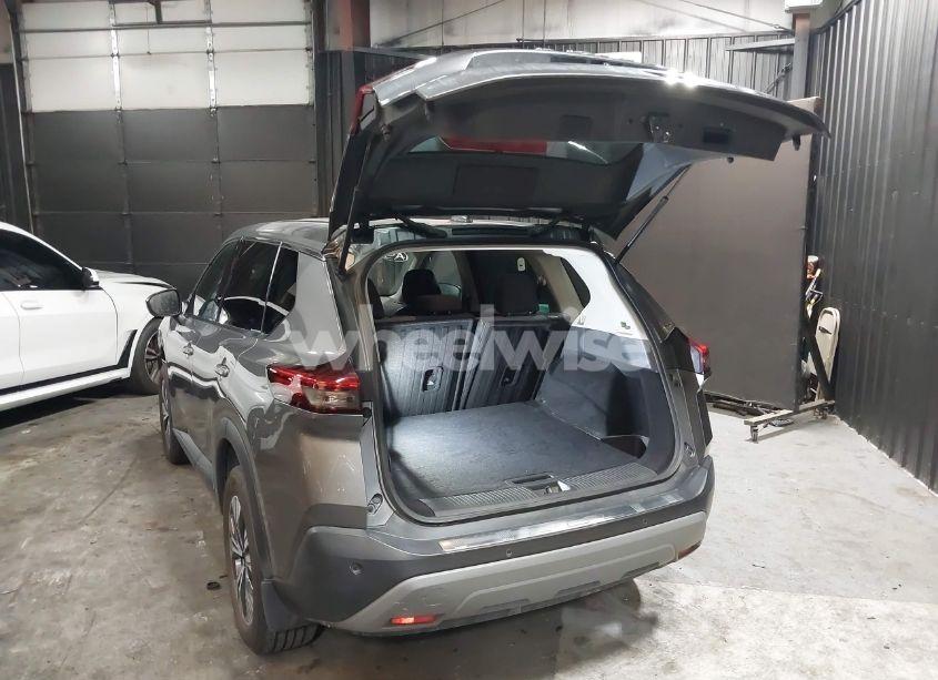 Photo 3 of 2021 Nissan Rogue SV INTELLIGENT AWD (VIN JN8AT3BBXMW203142)