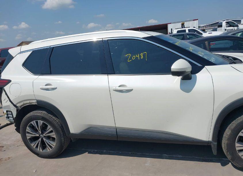 Photo 14 of 2021 Nissan Rogue SV INTELLIGENT AWD (VIN JN8AT3BBXMW221477)