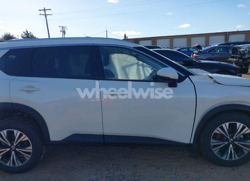 Photo 13 of 2021 Nissan Rogue SV INTELLIGENT AWD (VIN JN8AT3BBXMW235511)