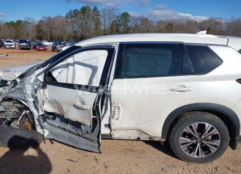 Photo 14 of 2021 Nissan Rogue SV INTELLIGENT AWD (VIN JN8AT3BBXMW235511)