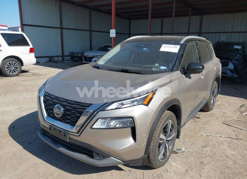 Photo 2 of 2021 Nissan Rogue SL FWD (VIN JN8AT3CA3MW029226)