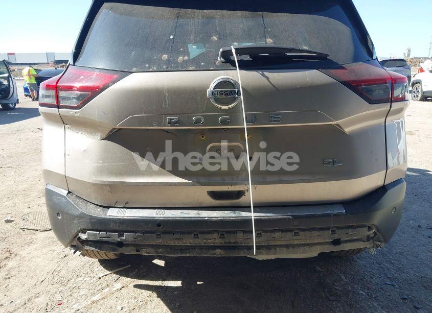 Photo 6 of 2021 Nissan Rogue SL FWD (VIN JN8AT3CA3MW029226)