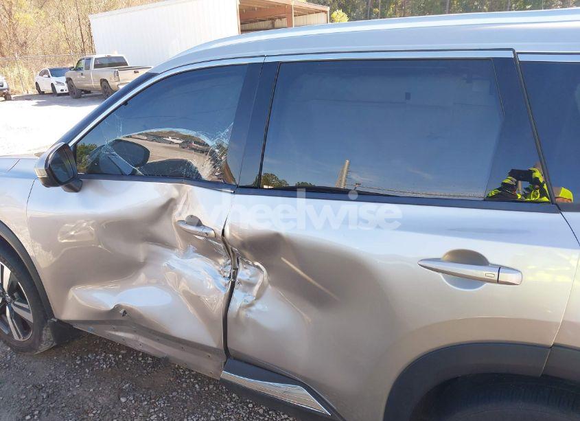 Photo 14 of 2021 Nissan Rogue SL FWD (VIN JN8AT3CA7MW027835)