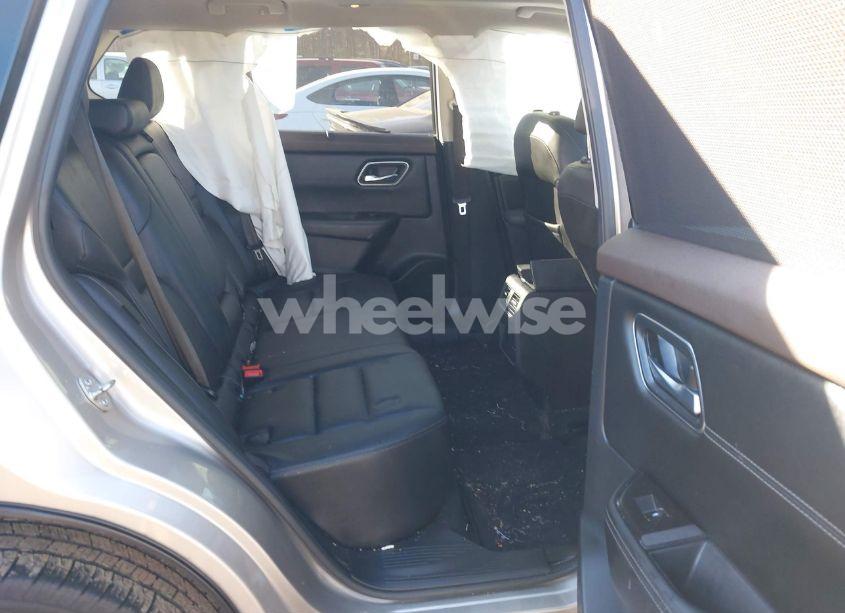 Photo 8 of 2021 Nissan Rogue SL FWD (VIN JN8AT3CA9MW026802)