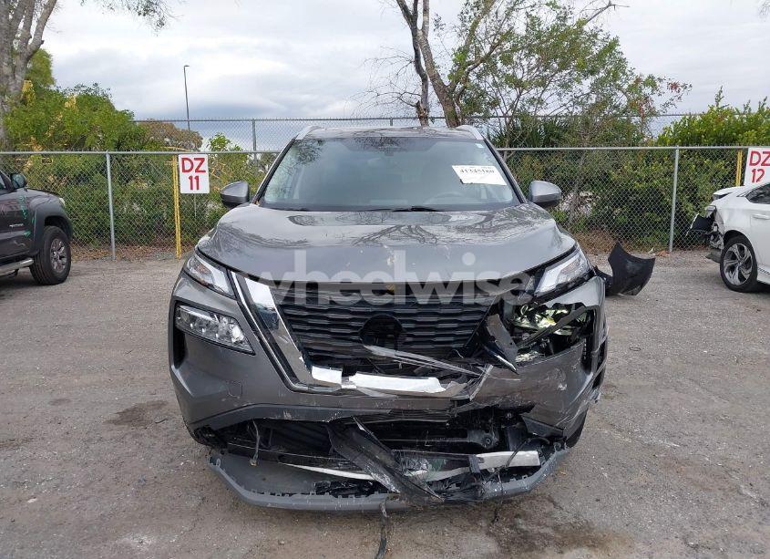Photo 6 of 2021 Nissan Rogue SL FWD (VIN JN8AT3CA9MW028548)