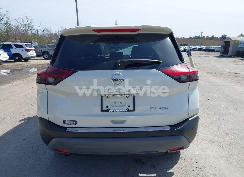 Photo 16 of 2021 Nissan Rogue SL INTELLIGENT AWD (VIN JN8AT3CB3MW240256)