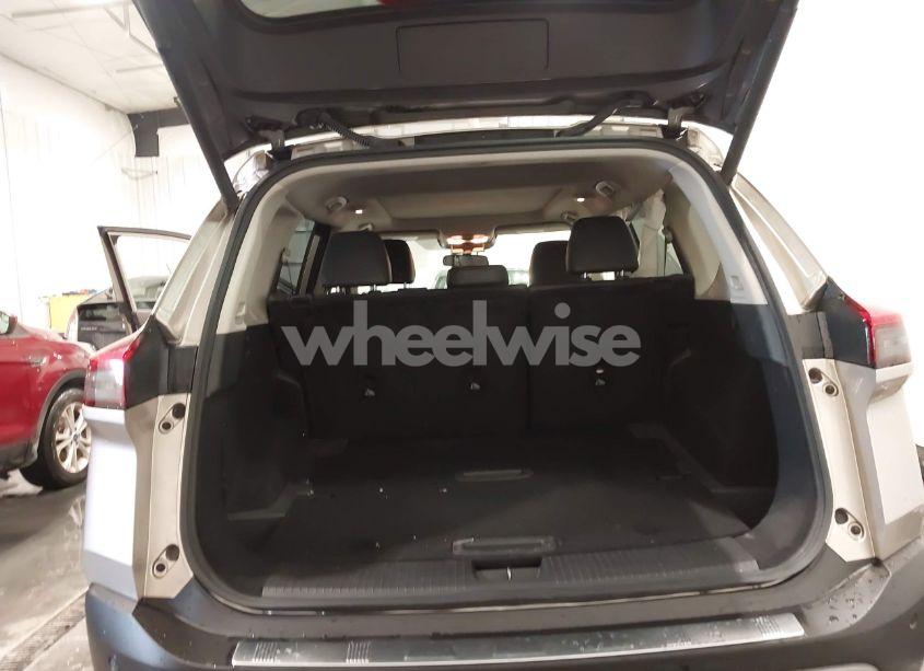 Photo 18 of 2021 Nissan Rogue SL INTELLIGENT AWD (VIN JN8AT3CB3MW240547)
