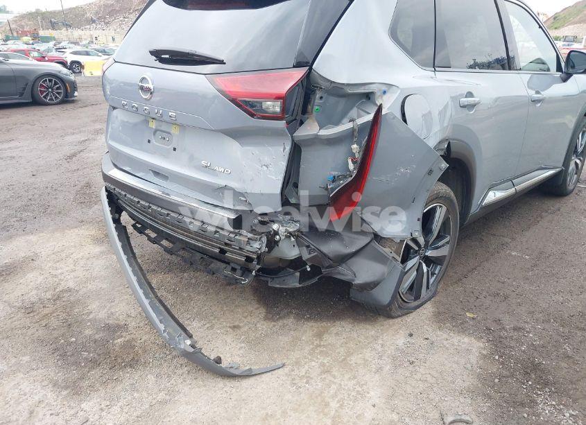 Photo 6 of 2021 Nissan Rogue SL INTELLIGENT AWD (VIN JN8AT3CB4MW217553)
